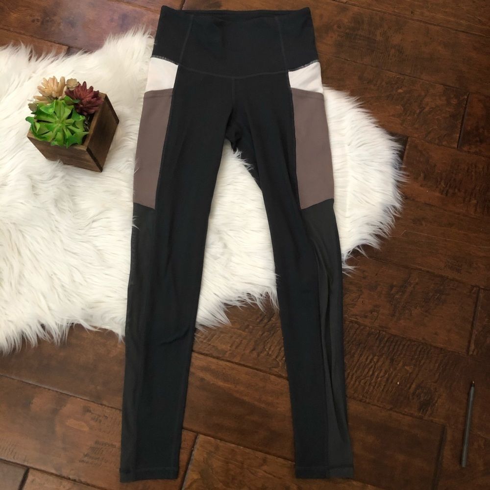 Mono B Leggings Grey Colorblock Size Small Pockets